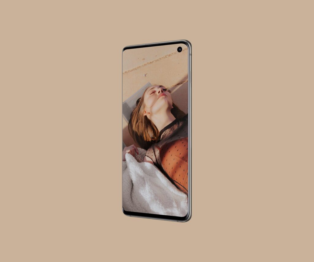 Samsung Galaxy S10 透视效果 Mockup .psd素材下载